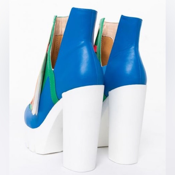 Azalea Wang Chelsea Ultra Platform Mary Jane Booties - Picture 3 of 4